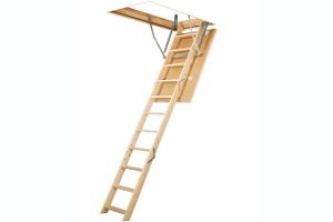 деревянная чердачная лестница