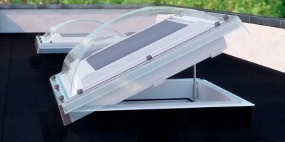 Окно DMC-С P2 120х120 см для плоских крыш с куполом пластиковое двухкамерное, ручное управление